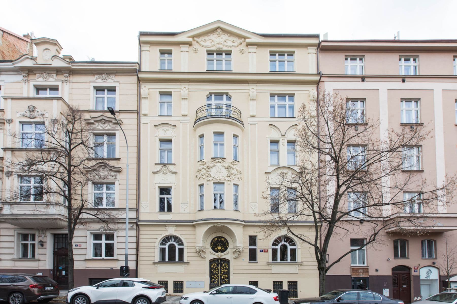 Prenájom bytu 3-izbový 83 m², Ruská, Praha, Praha Prenájom bytu 3-izbový 83 m², Ruská, Praha, Praha