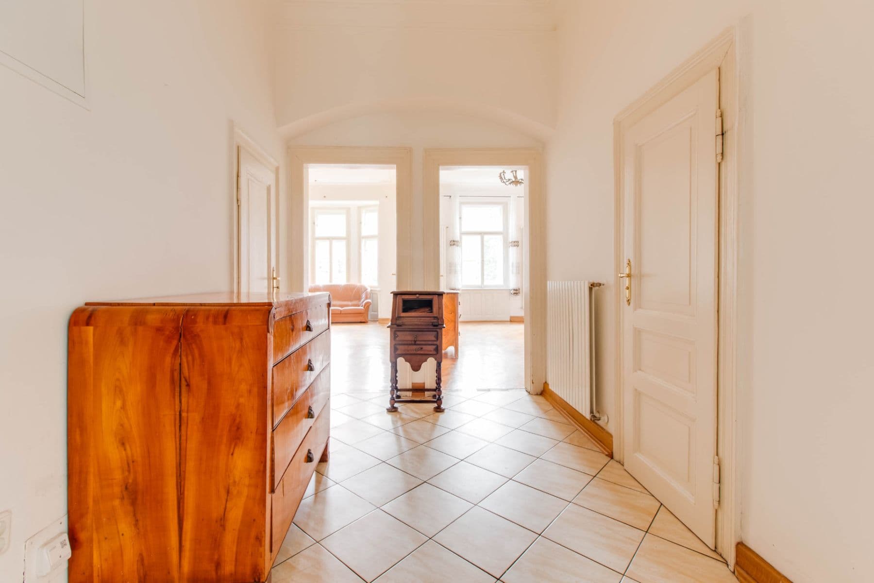 Prenájom bytu 3-izbový 83 m², Ruská, Praha, Praha Prenájom bytu 3-izbový 83 m², Ruská, Praha, Praha