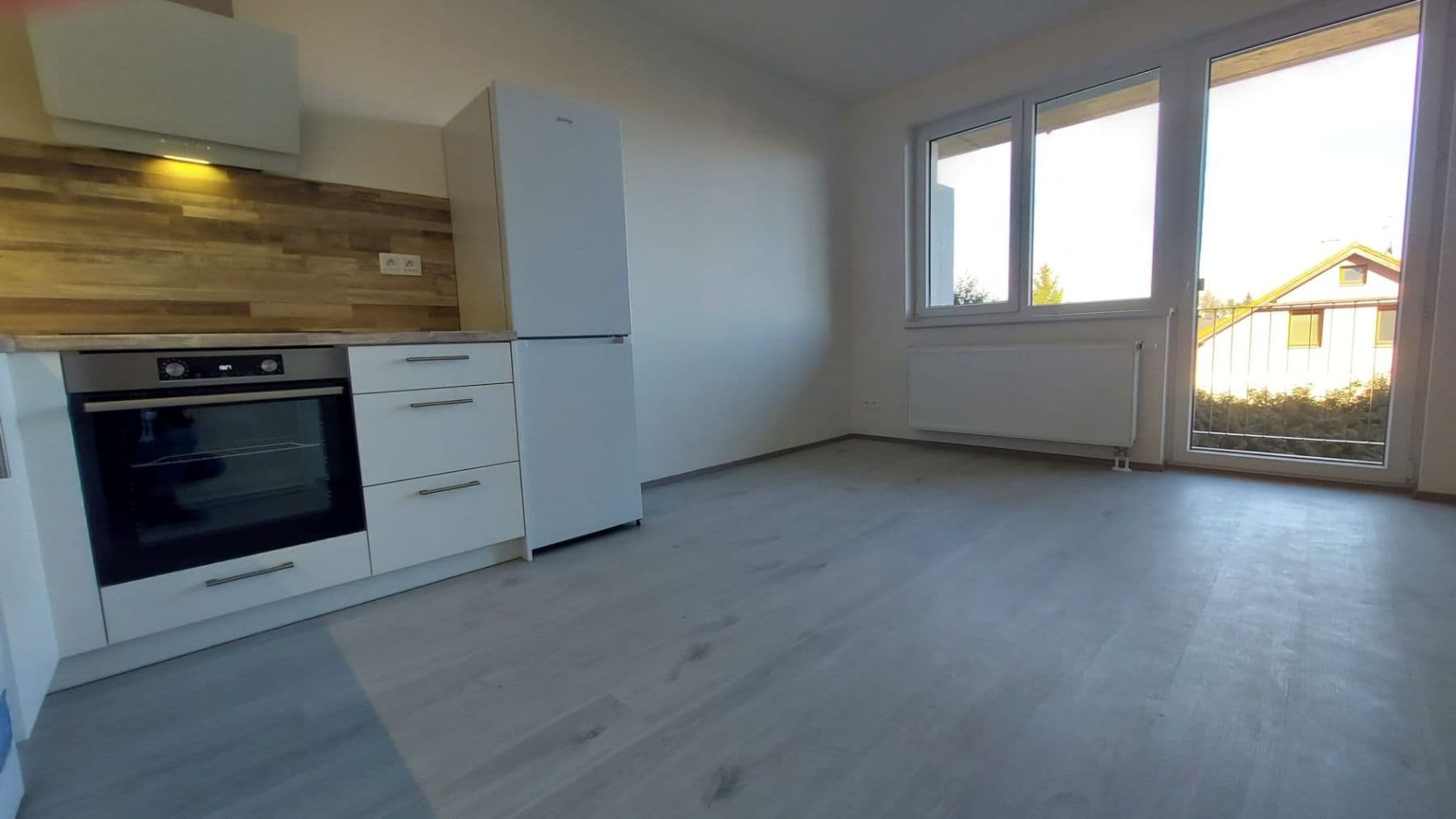 Prenájom bytu 2-izbový 36 m², Karla Čapka, Unhošť, Středočeský kraj Prenájom bytu 2-izbový 36 m², Karla Čapka, Unhošť, Středočeský kraj