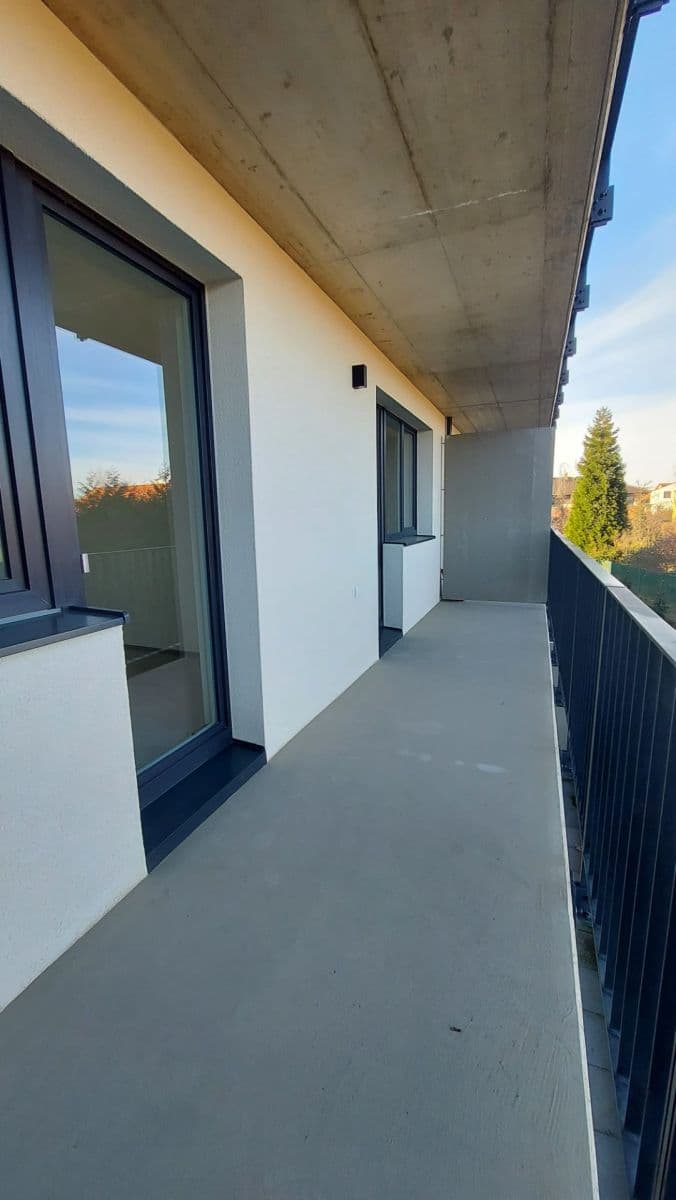 Prenájom bytu 2-izbový 36 m², Karla Čapka, Unhošť, Středočeský kraj Prenájom bytu 2-izbový 36 m², Karla Čapka, Unhošť, Středočeský kraj