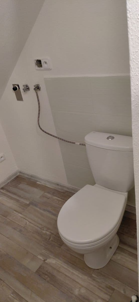 Prenájom bytu 1-izbový 55 m², Drahonín, Jihomoravský kraj Prenájom bytu 1-izbový 55 m², Drahonín, Jihomoravský kraj