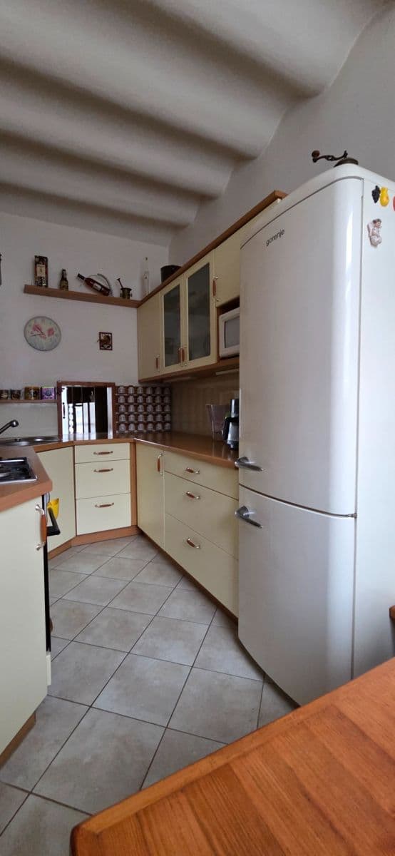 Predaj bytu 3-izbový 100 m², Dětská, Praha, Praha Predaj bytu 3-izbový 100 m², Dětská, Praha, Praha