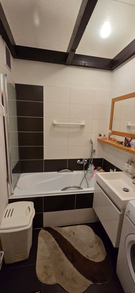 Predaj bytu 3-izbový 100 m², Dětská, Praha, Praha Predaj bytu 3-izbový 100 m², Dětská, Praha, Praha