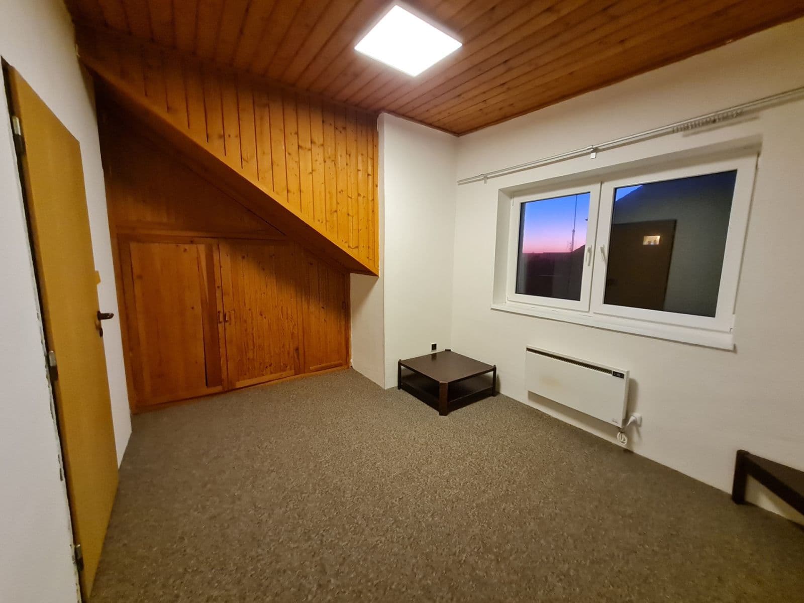 Prenájom bytu 2-izbový 50 m², Krolmusova, Praha, Praha Prenájom bytu 2-izbový 50 m², Krolmusova, Praha, Praha