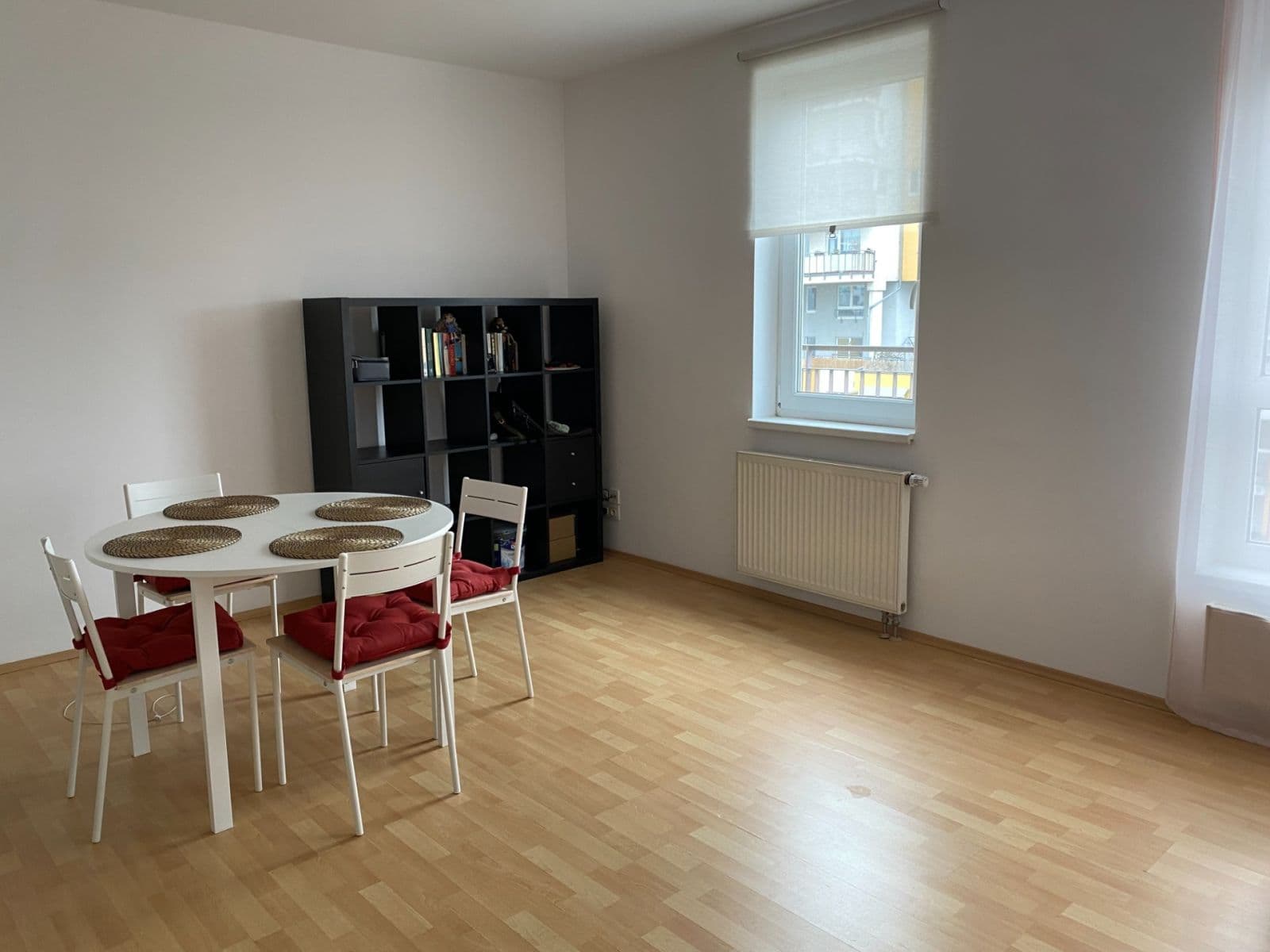 Prenájom bytu 1-izbový 37 m², Kabešova, Praha, Praha Prenájom bytu 1-izbový 37 m², Kabešova, Praha, Praha