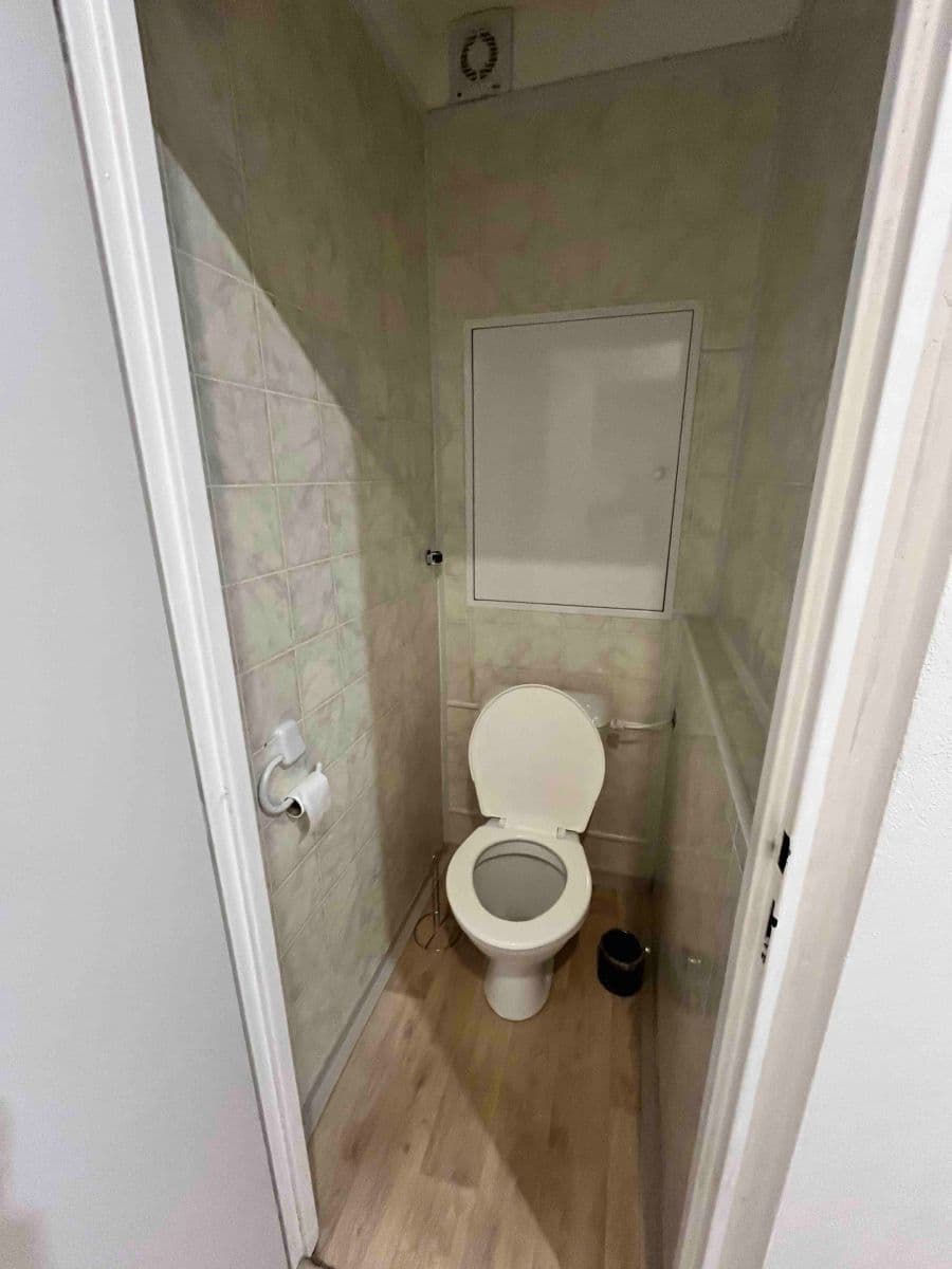 Prenájom bytu 2-izbový 56 m², Jahodová, Praha, Praha Prenájom bytu 2-izbový 56 m², Jahodová, Praha, Praha