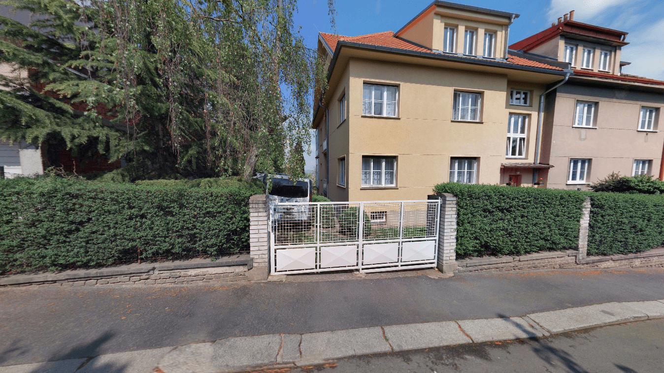 Prenájom bytu 1-izbový 62 m², Pod Děvínem, Praha, Praha Prenájom bytu 1-izbový 62 m², Pod Děvínem, Praha, Praha