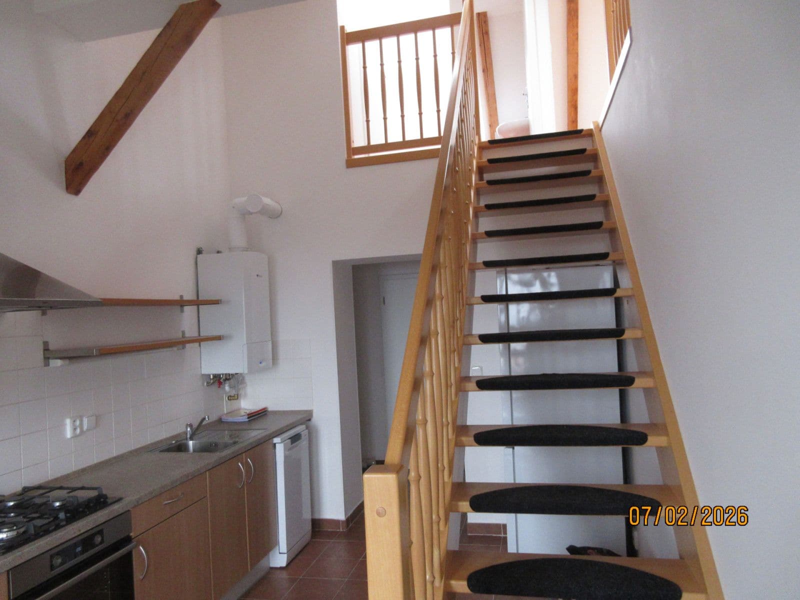 Prenájom bytu 1-izbový 62 m², Pod Děvínem, Praha, Praha Prenájom bytu 1-izbový 62 m², Pod Děvínem, Praha, Praha