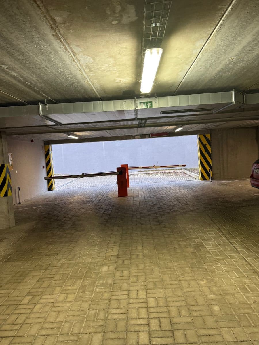 Predaj bytu 3-izbový 63 m², Višňová, Milovice, Středočeský kraj Predaj bytu 3-izbový 63 m², Višňová, Milovice, Středočeský kraj