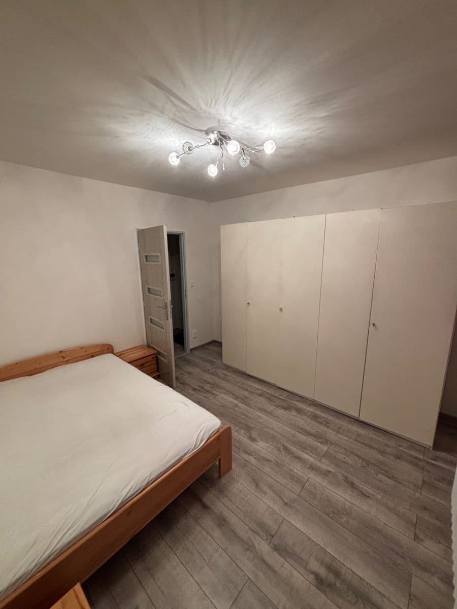 Prenájom bytu 3-izbový 66 m², Na Kopci, Litvínov, Ústecký kraj Prenájom bytu 3-izbový 66 m², Na Kopci, Litvínov, Ústecký kraj