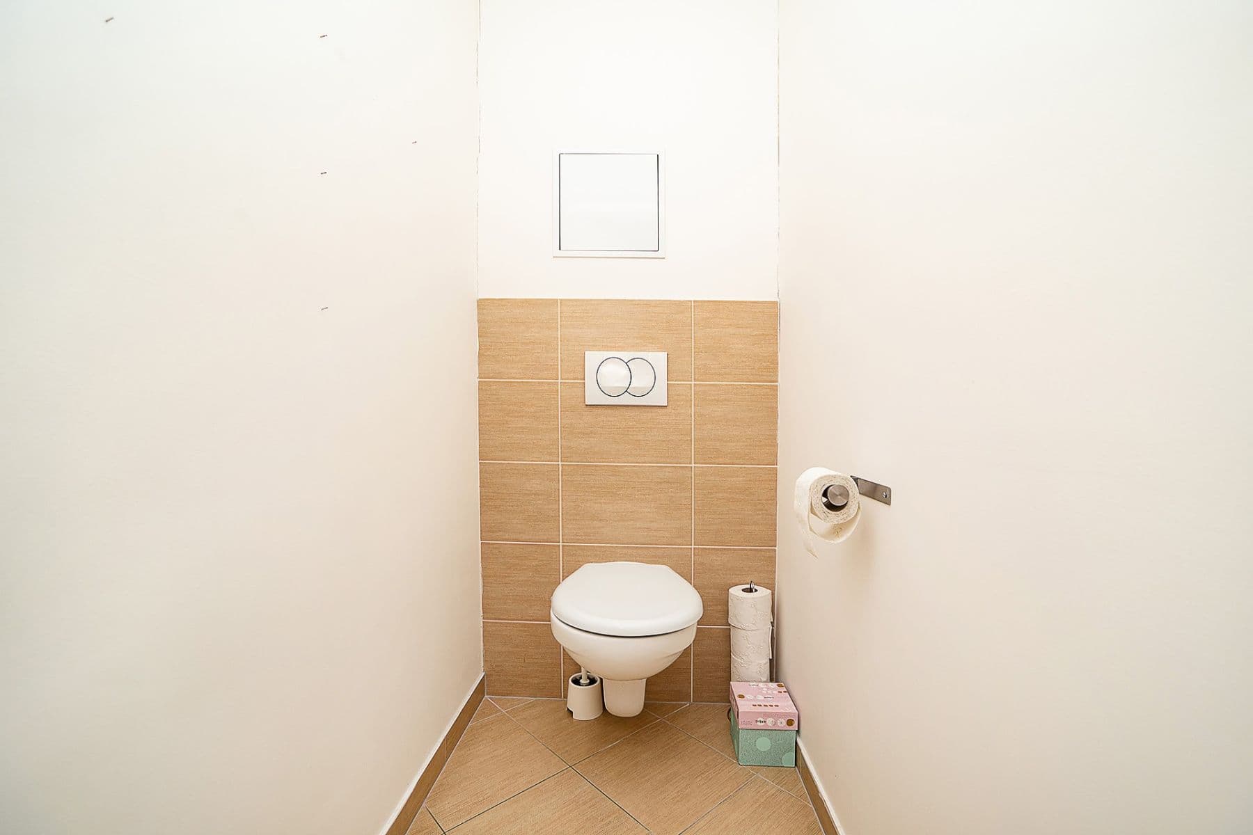 Prenájom bytu 2-izbový 51 m², Chlebovická, Praha, Praha Prenájom bytu 2-izbový 51 m², Chlebovická, Praha, Praha