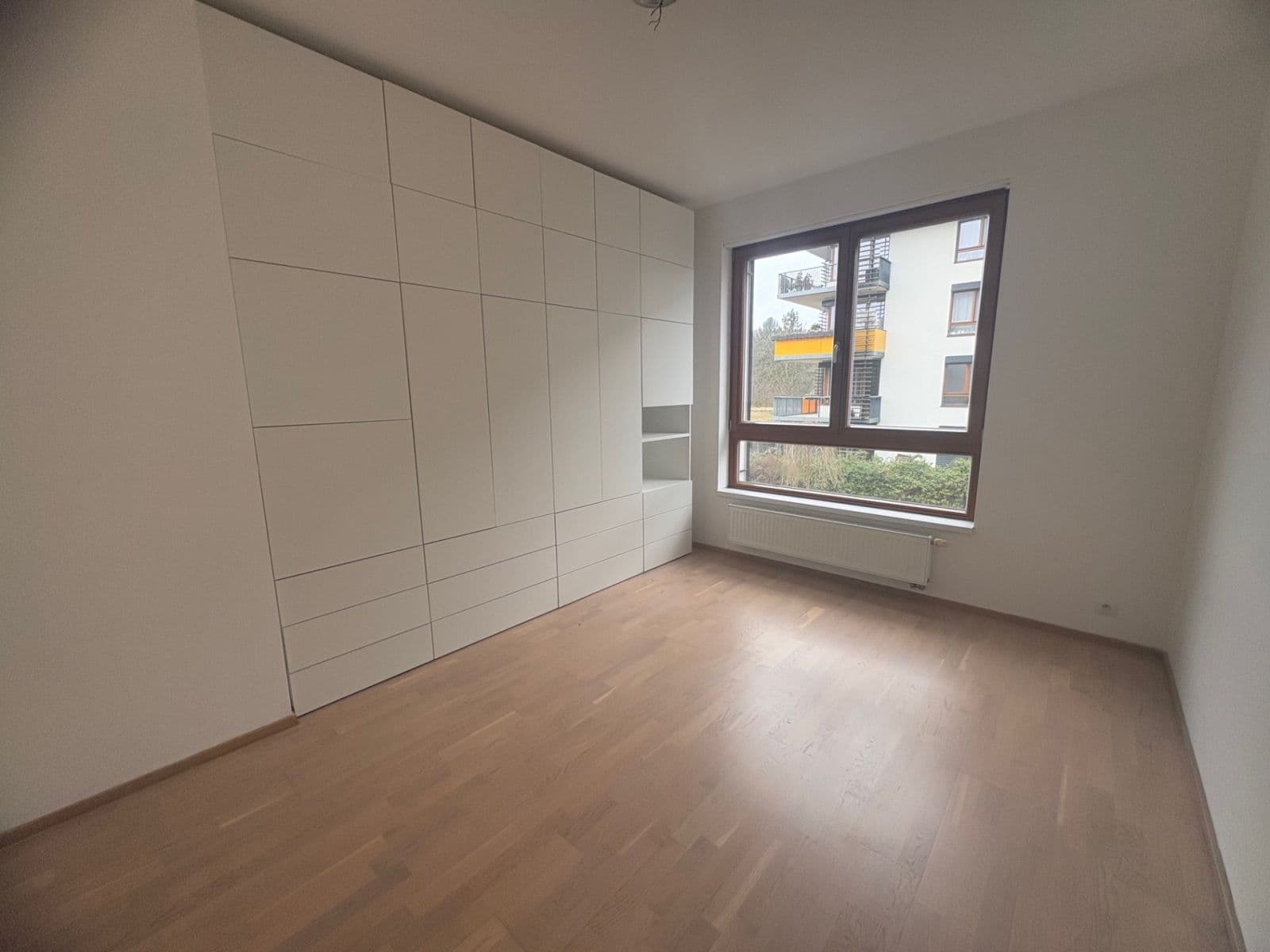 Prenájom bytu 3-izbový 79 m², Plzeňská, Praha, Praha Prenájom bytu 3-izbový 79 m², Plzeňská, Praha, Praha