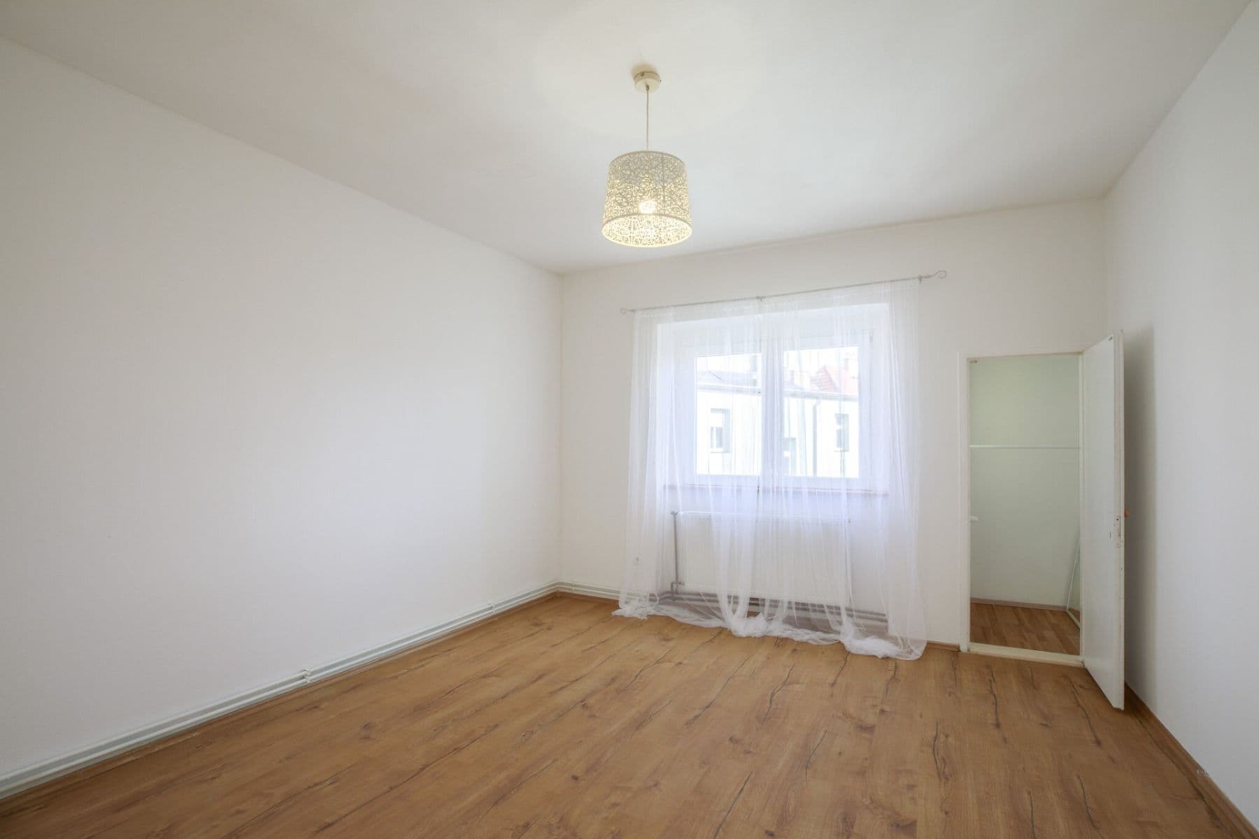 Prenájom bytu 2-izbový 59 m², Chelčického, Plzeň, Plzeňský kraj Prenájom bytu 2-izbový 59 m², Chelčického, Plzeň, Plzeňský kraj