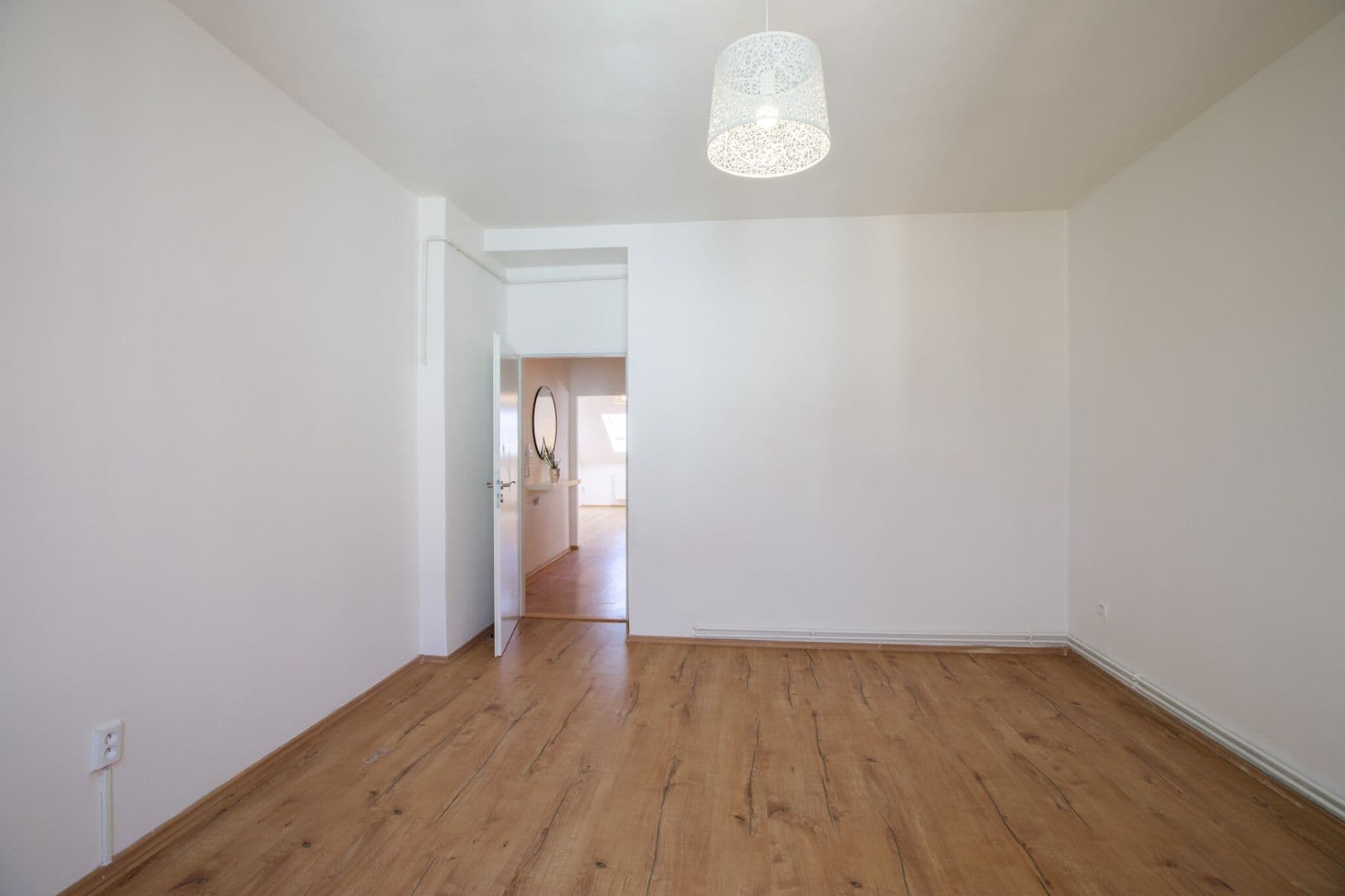 Prenájom bytu 2-izbový 59 m², Chelčického, Plzeň, Plzeňský kraj Prenájom bytu 2-izbový 59 m², Chelčického, Plzeň, Plzeňský kraj