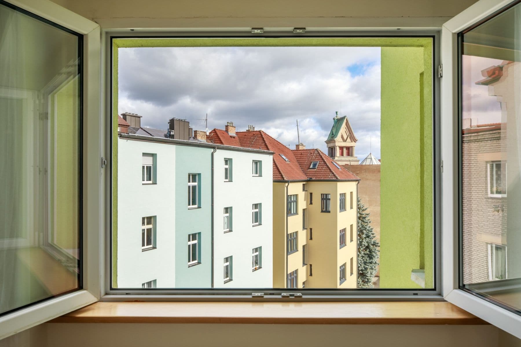 Prenájom bytu 2-izbový 59 m², Chelčického, Plzeň, Plzeňský kraj Prenájom bytu 2-izbový 59 m², Chelčického, Plzeň, Plzeňský kraj