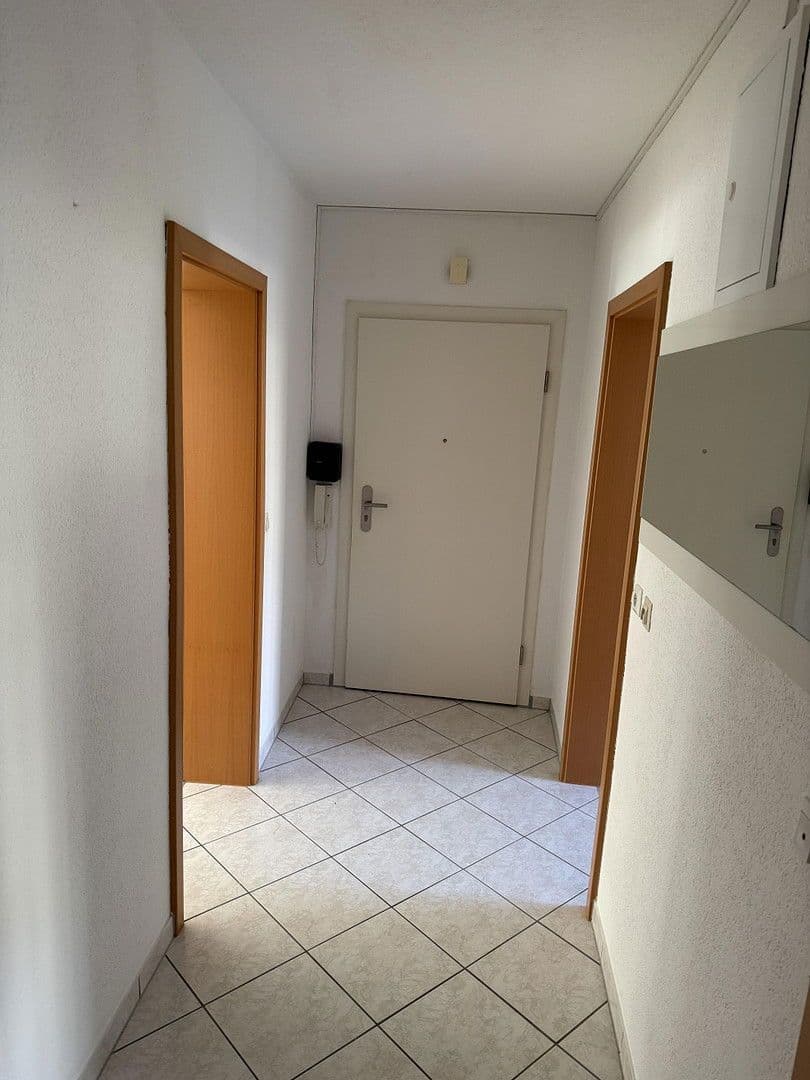 Prenájom bytu 3-izbový 76 m², Stuttgart, Bádensko-Wurttembersko Prenájom bytu 3-izbový 76 m², Stuttgart, Bádensko-Wurttembersko