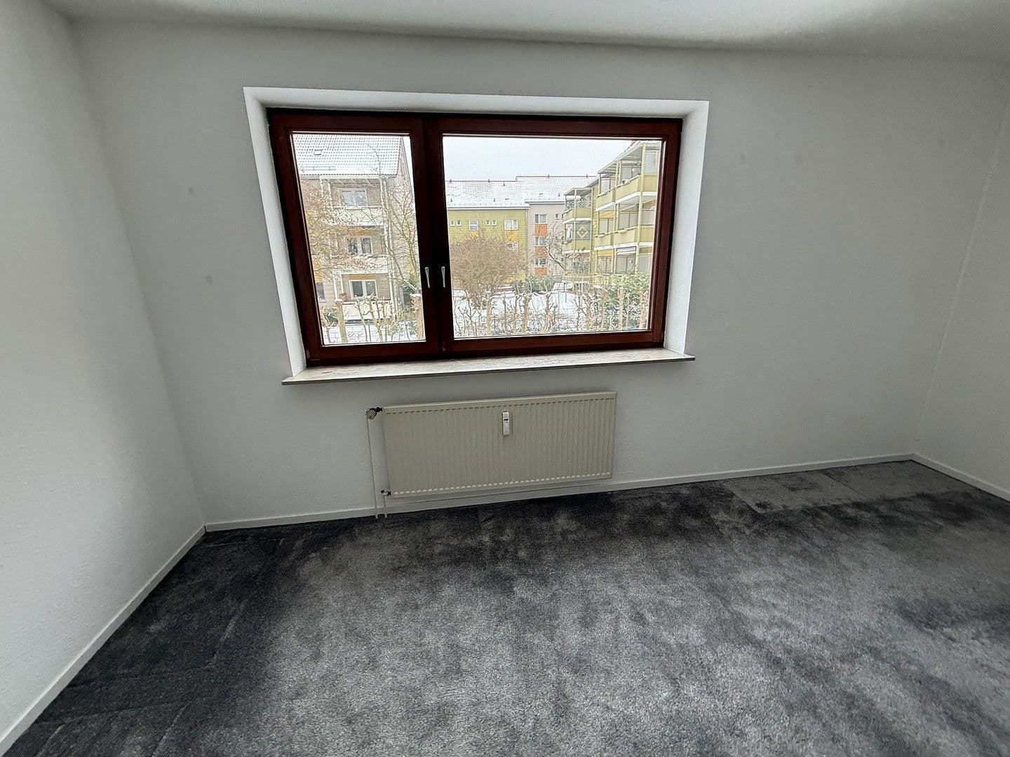 Prenájom bytu 3-izbový 80 m², Petersdorfstraße, Hamburg, Hamburg Prenájom bytu 3-izbový 80 m², Petersdorfstraße, Hamburg, Hamburg