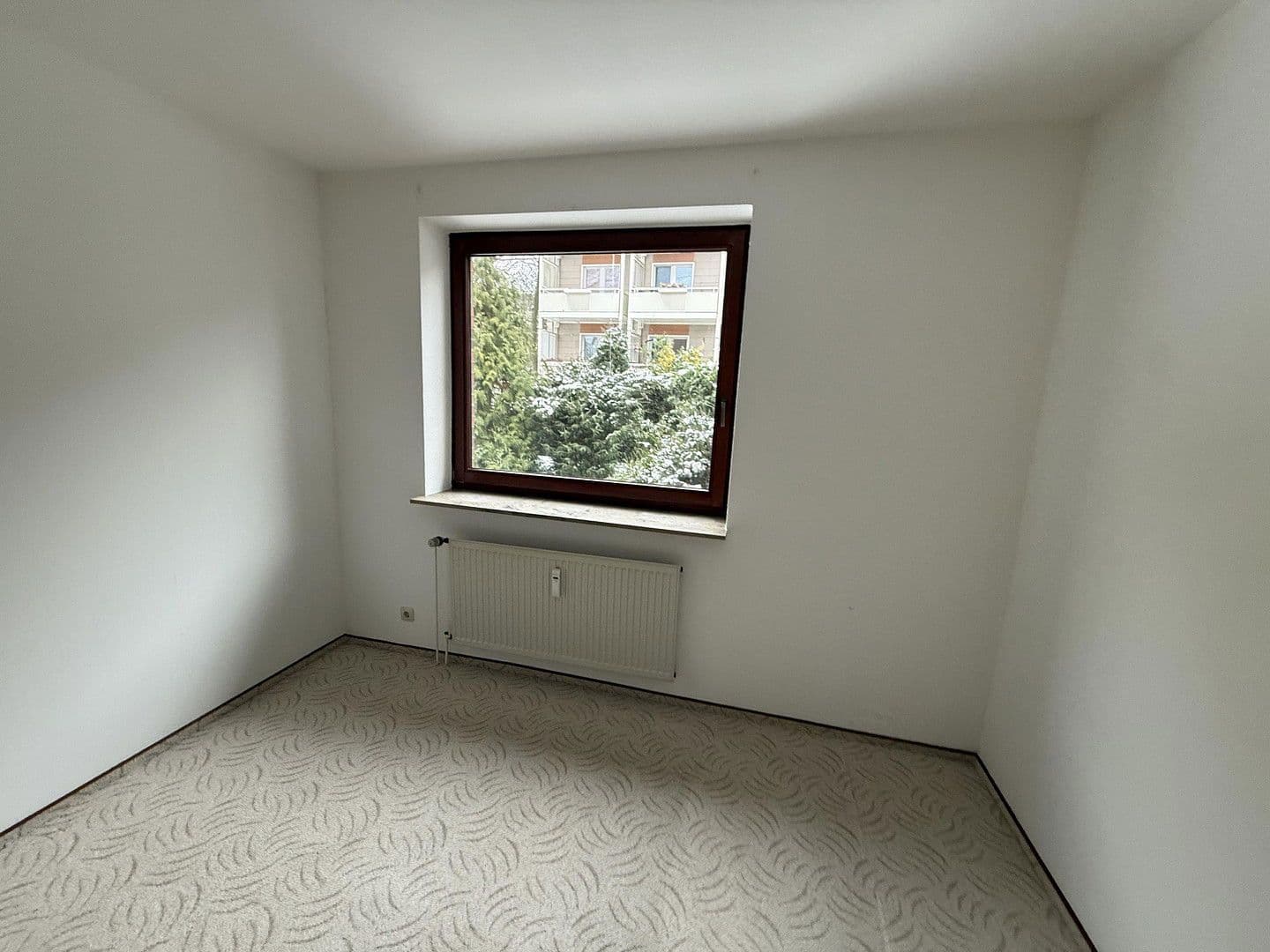 Prenájom bytu 3-izbový 80 m², Petersdorfstraße, Hamburg, Hamburg Prenájom bytu 3-izbový 80 m², Petersdorfstraße, Hamburg, Hamburg