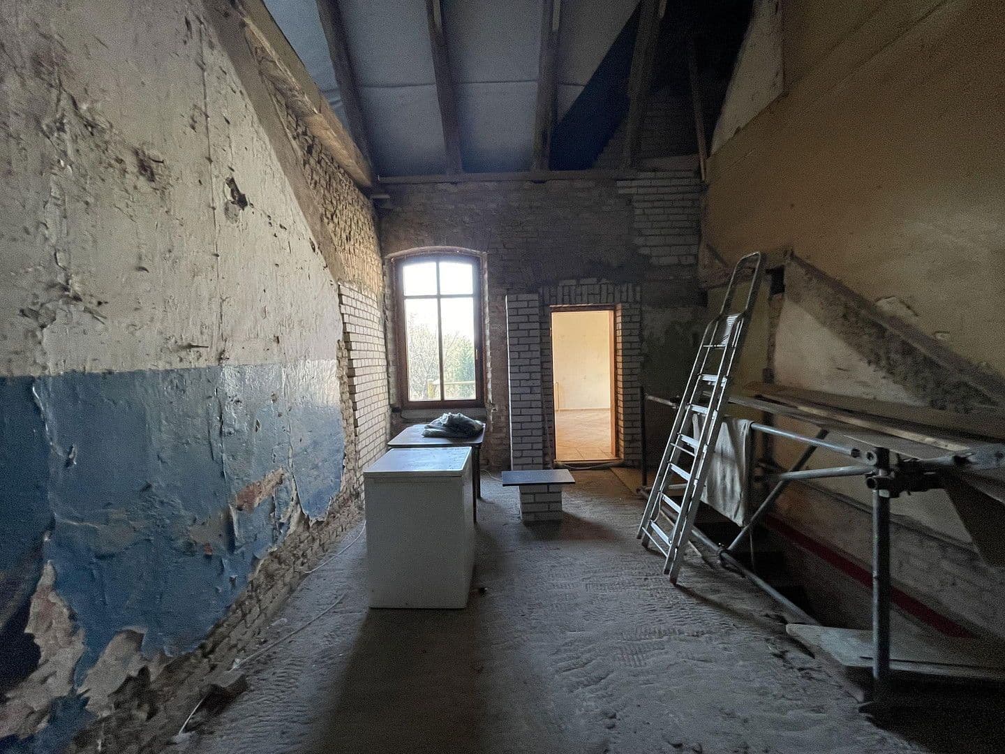 Predaj domu 700 m², pozemek 15.200 m², Dorfstraße 2, Damshagen, Meklenbursko-Predpomoransko Predaj domu 700 m², pozemek 15.200 m², Dorfstraße 2, Damshagen, Meklenbursko-Predpomoransko