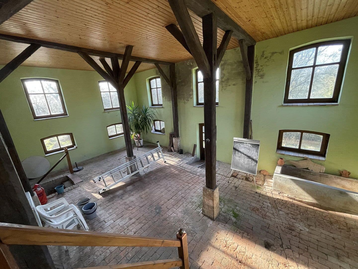 Predaj domu 700 m², pozemek 15.200 m², Dorfstraße 2, Damshagen, Meklenbursko-Predpomoransko Predaj domu 700 m², pozemek 15.200 m², Dorfstraße 2, Damshagen, Meklenbursko-Predpomoransko