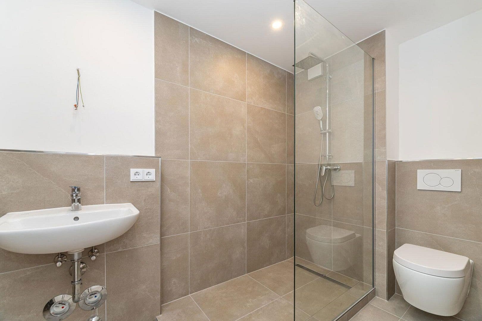 Predaj bytu 3-izbový 74 m², Germering, Bavorsko Predaj bytu 3-izbový 74 m², Germering, Bavorsko