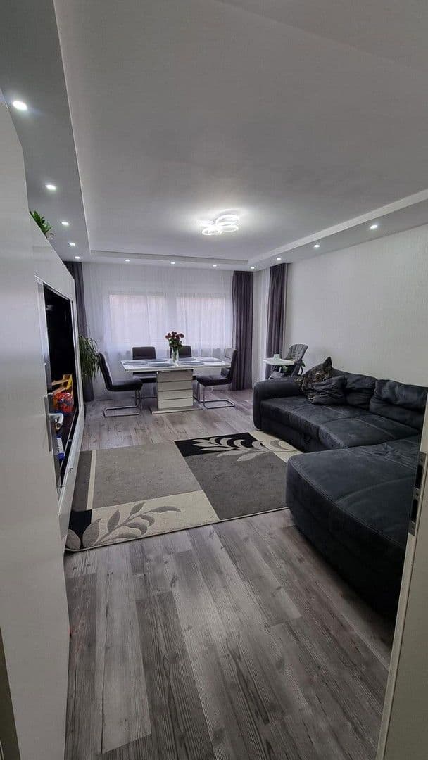 Predaj bytu 3-izbový 81 m², Offenburg, Bádensko-Wurttembersko Predaj bytu 3-izbový 81 m², Offenburg, Bádensko-Wurttembersko