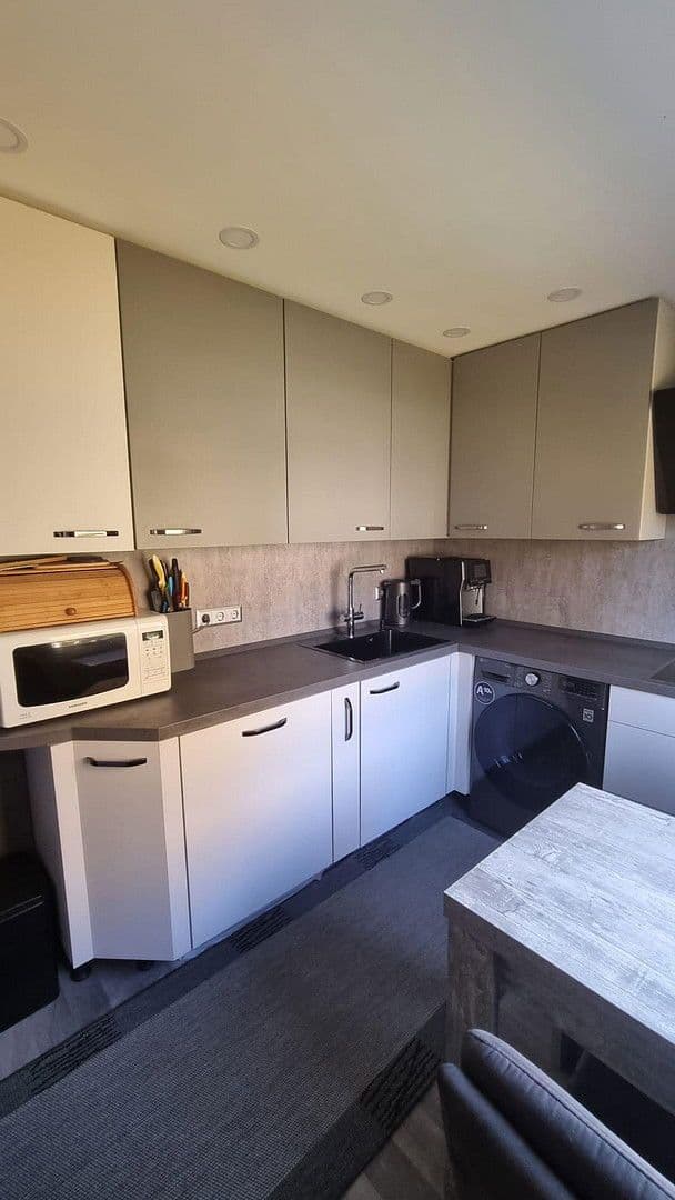 Predaj bytu 3-izbový 81 m², Offenburg, Bádensko-Wurttembersko Predaj bytu 3-izbový 81 m², Offenburg, Bádensko-Wurttembersko