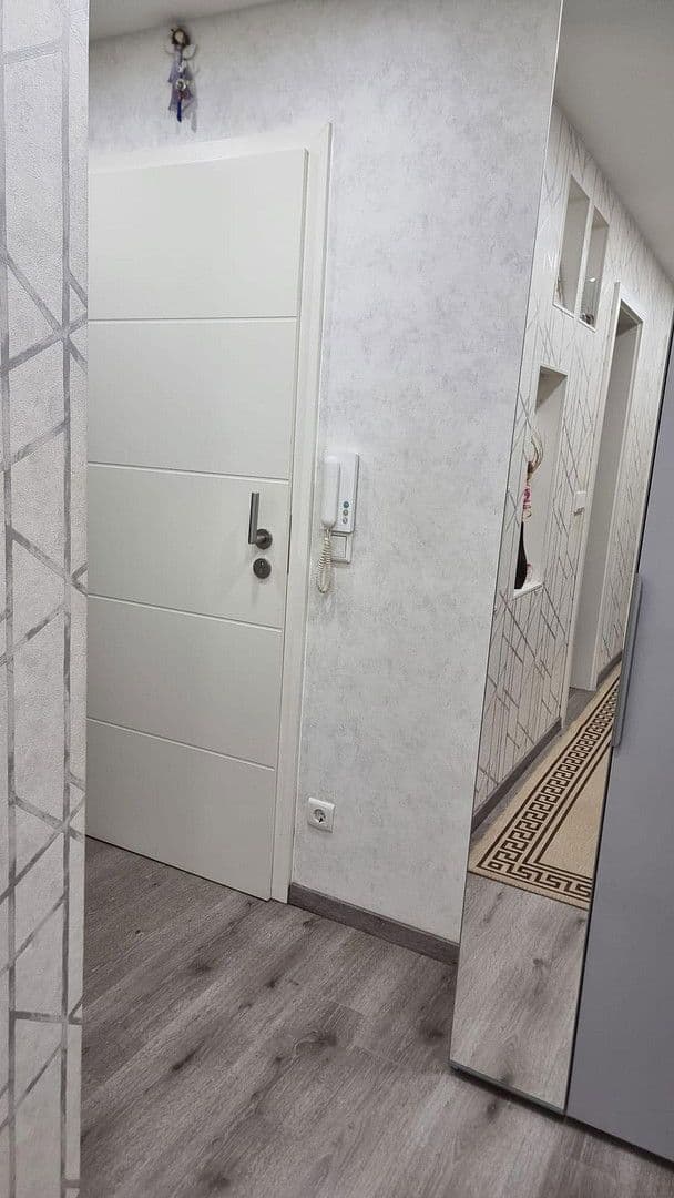 Predaj bytu 3-izbový 81 m², Offenburg, Bádensko-Wurttembersko Predaj bytu 3-izbový 81 m², Offenburg, Bádensko-Wurttembersko