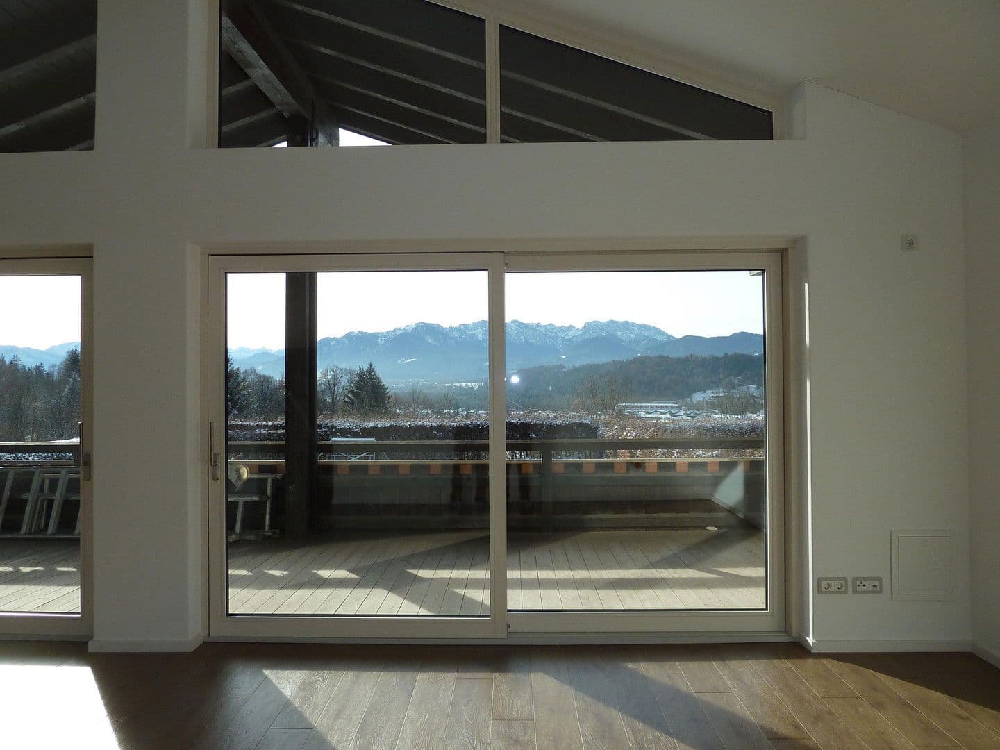 Prenájom bytu 4-izbový 151 m², Gaißacher Straße 82, 83646 Bad Tölz, Bavorsko Prenájom bytu 4-izbový 151 m², Gaißacher Straße 82, 83646 Bad Tölz, Bavorsko