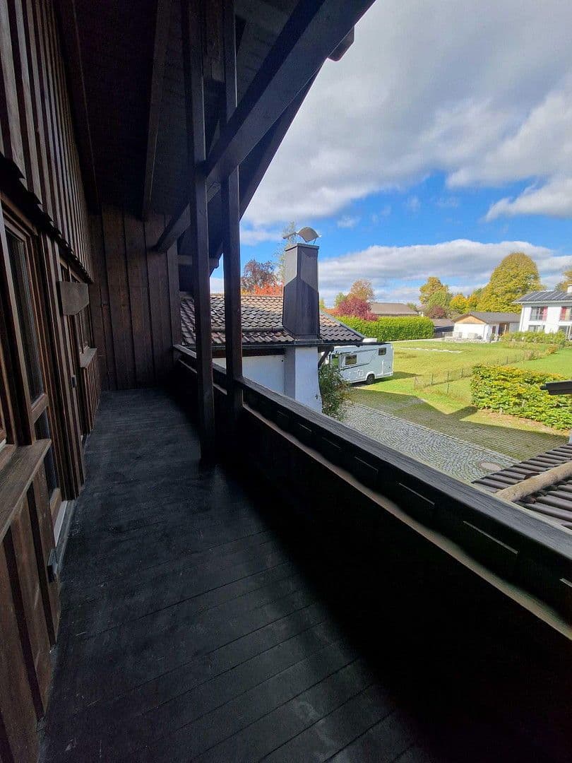 Prenájom bytu 4-izbový 151 m², Gaißacher Straße 82, 83646 Bad Tölz, Bavorsko Prenájom bytu 4-izbový 151 m², Gaißacher Straße 82, 83646 Bad Tölz, Bavorsko