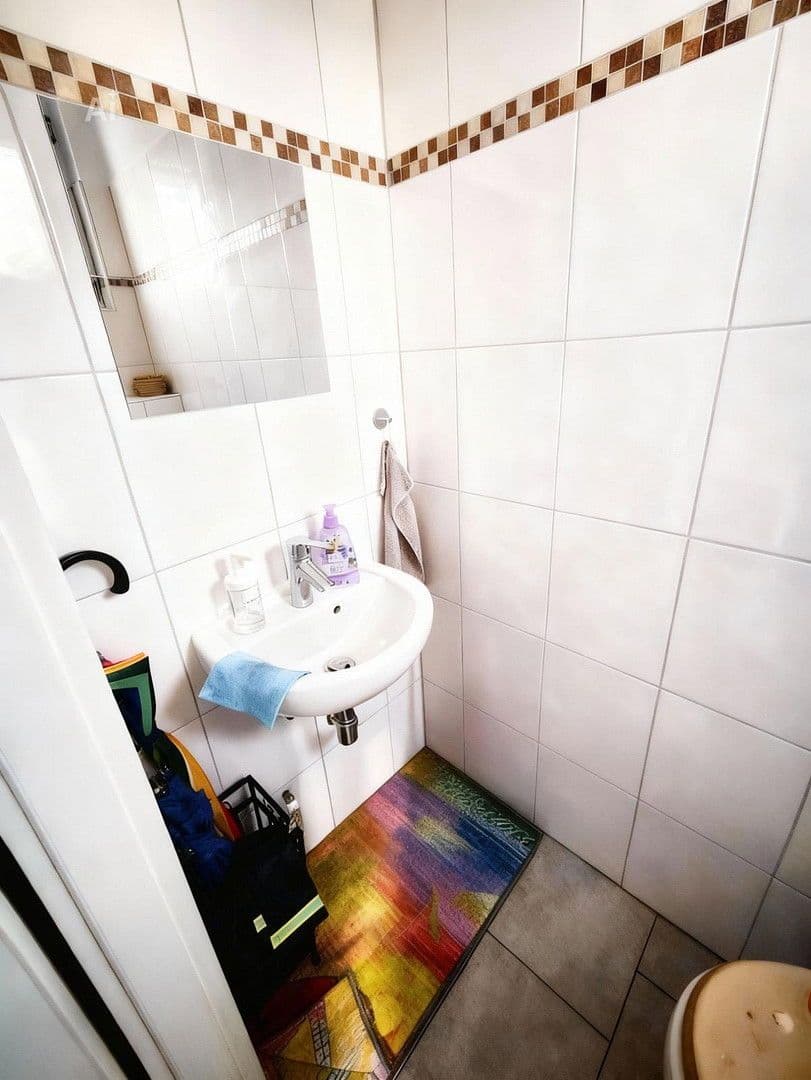 Prenájom domu 141 m², pozemek 180 m², Theodor-Heuss-Str. 37d, Taunusstein, Hesensko Prenájom domu 141 m², pozemek 180 m², Theodor-Heuss-Str. 37d, Taunusstein, Hesensko