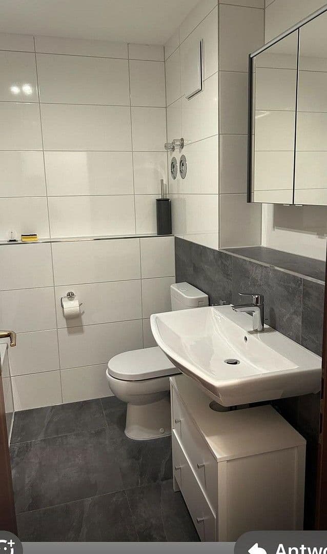 Prenájom bytu 3-izbový 80 m², Wittelsbacherstraße 21a, Nürnberg, Bavorsko Prenájom bytu 3-izbový 80 m², Wittelsbacherstraße 21a, Nürnberg, Bavorsko