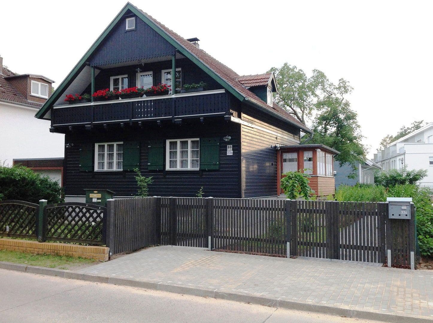 Prenájom domu 144 m², pozemek 450 m², Berlin, Berlín Prenájom domu 144 m², pozemek 450 m², Berlin, Berlín