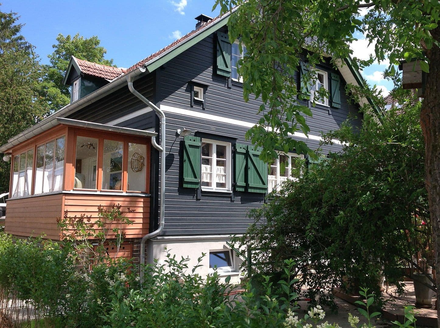 Prenájom domu 144 m², pozemek 450 m², Berlin, Berlín Prenájom domu 144 m², pozemek 450 m², Berlin, Berlín