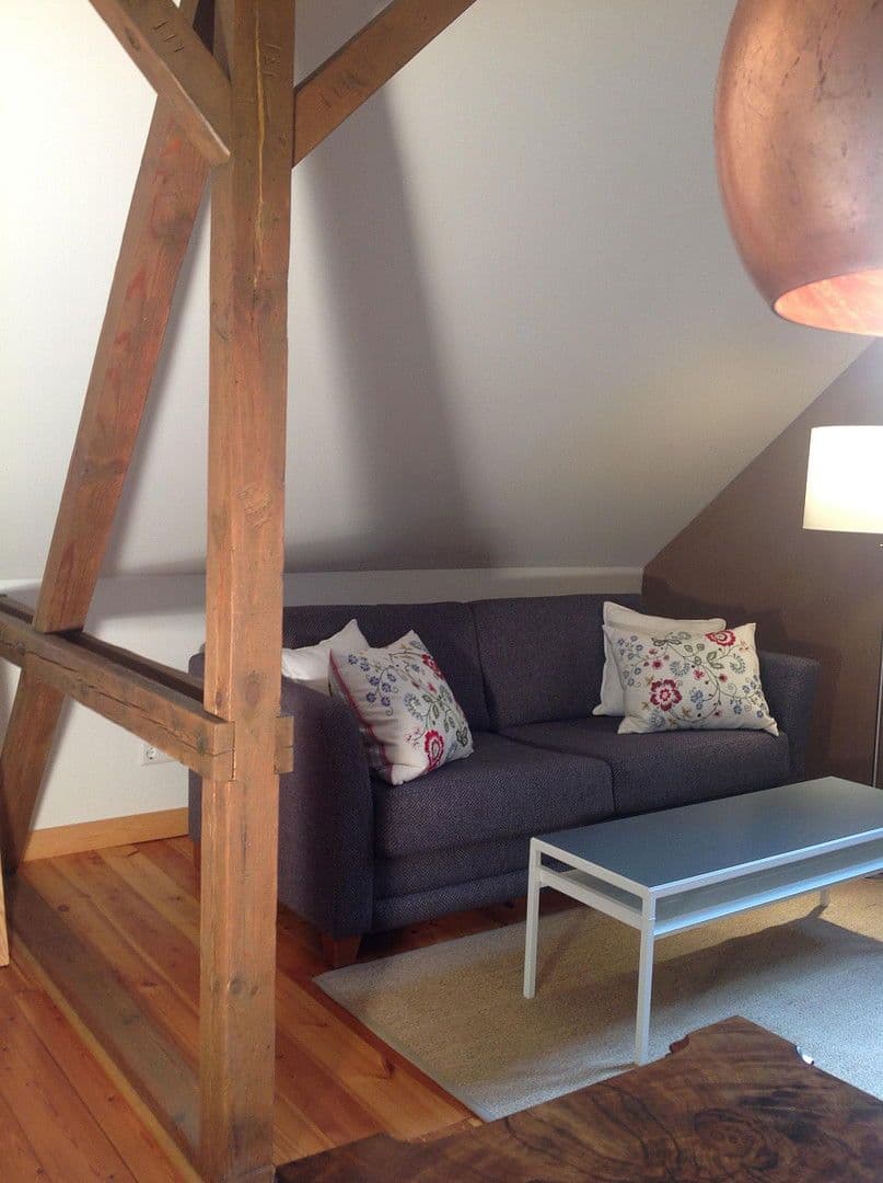 Prenájom domu 144 m², pozemek 450 m², Berlin, Berlín Prenájom domu 144 m², pozemek 450 m², Berlin, Berlín