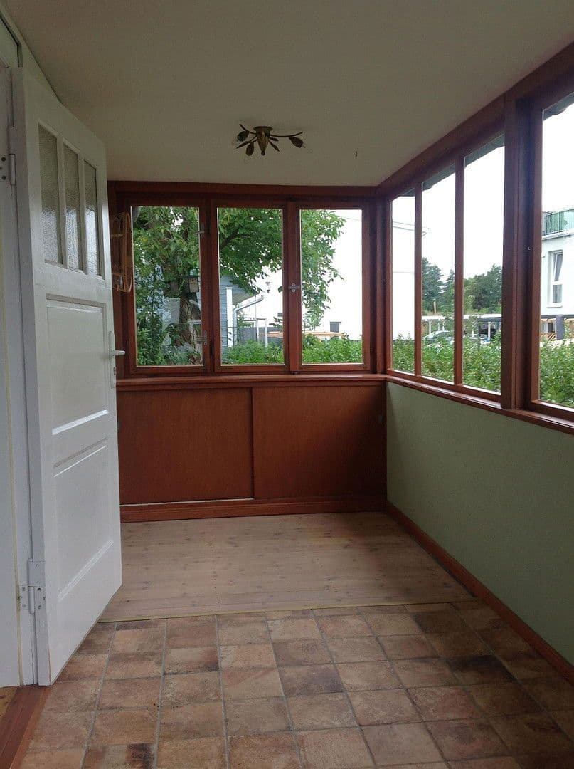 Prenájom domu 144 m², pozemek 450 m², Berlin, Berlín Prenájom domu 144 m², pozemek 450 m², Berlin, Berlín