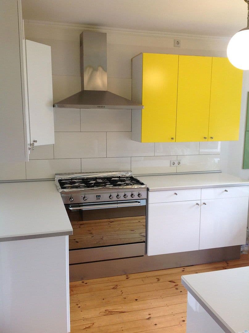 Prenájom domu 144 m², pozemek 450 m², Berlin, Berlín Prenájom domu 144 m², pozemek 450 m², Berlin, Berlín