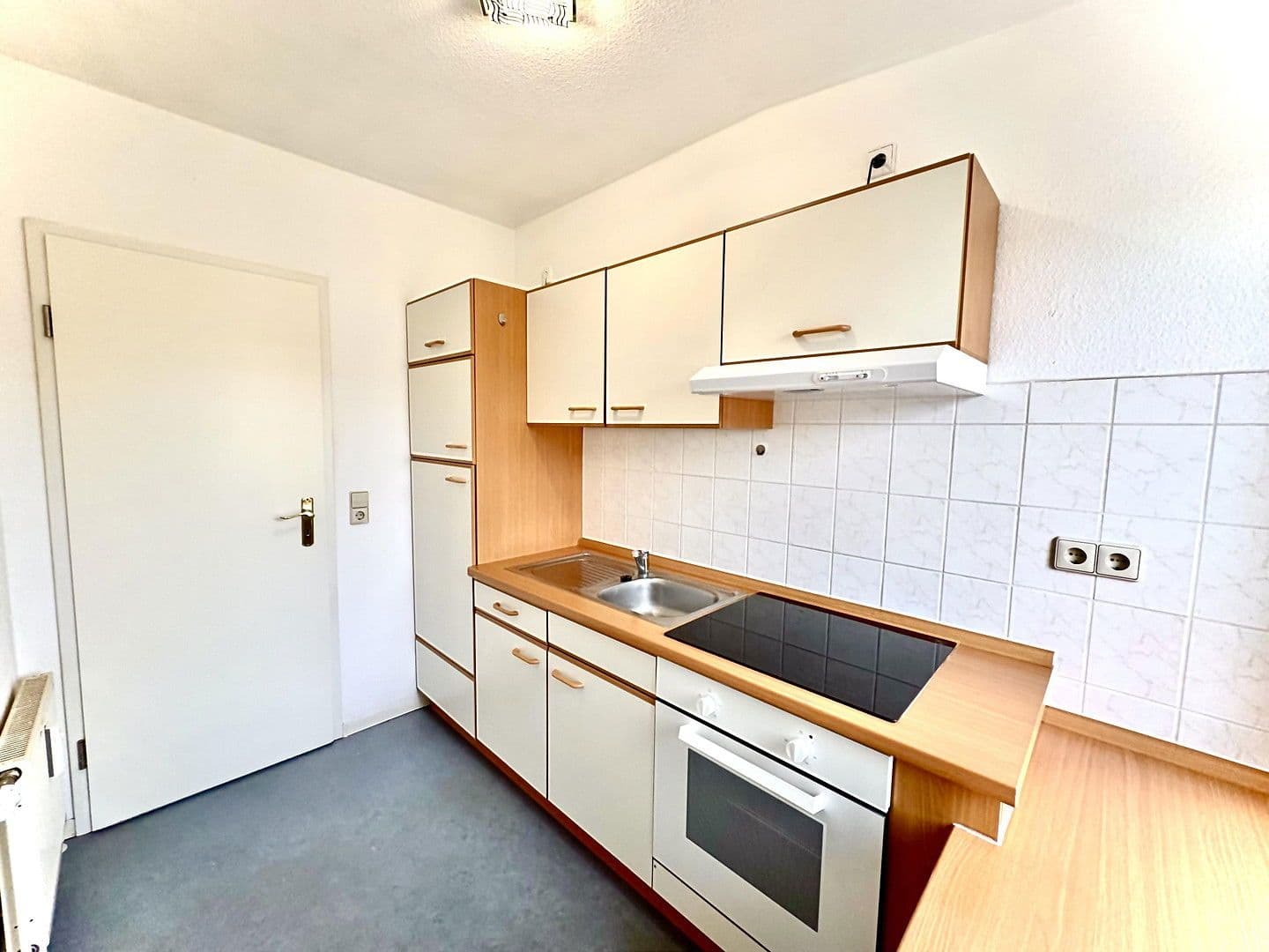 Prenájom bytu 1-izbový 42 m², Halberstädter Str 75, Magdeburg, Sasko-Anhaltsko Prenájom bytu 1-izbový 42 m², Halberstädter Str 75, Magdeburg, Sasko-Anhaltsko