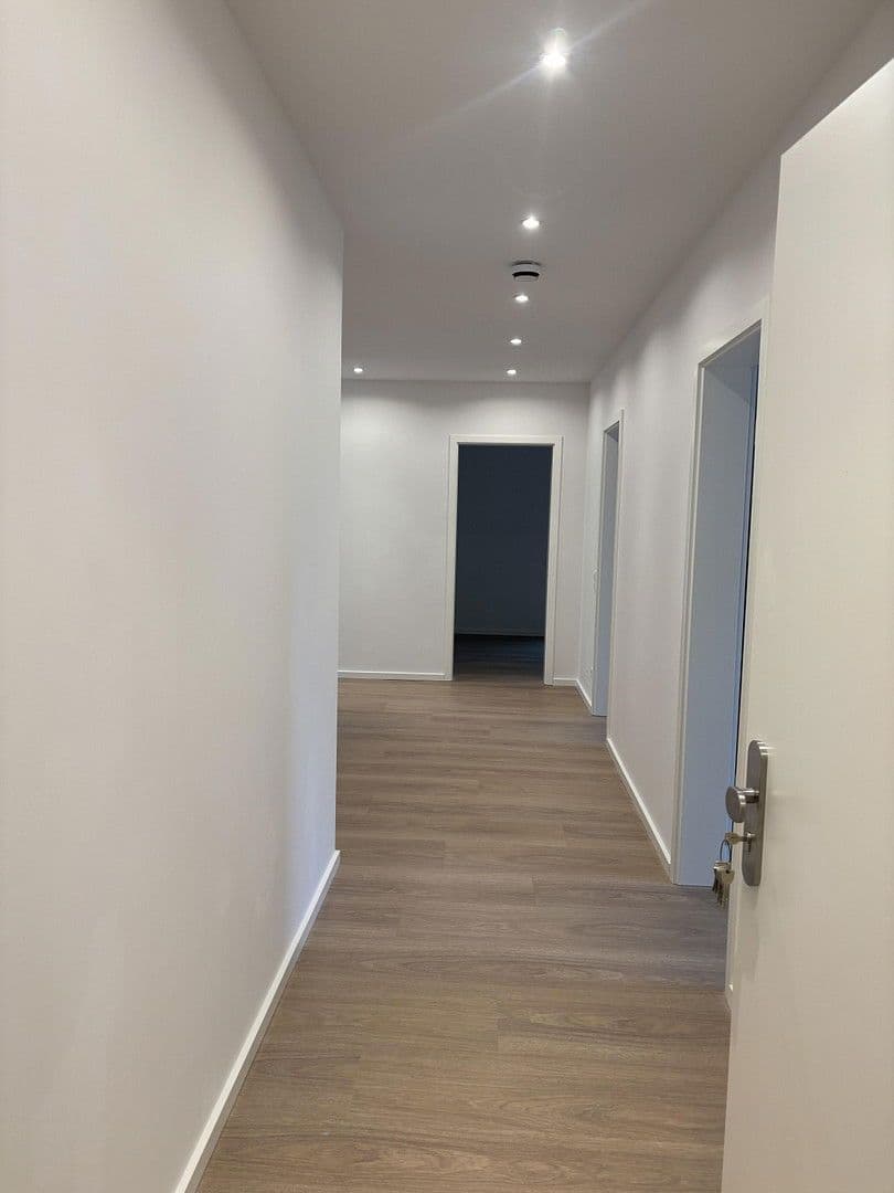 Prenájom bytu 3-izbový 101 m², Am Kahlenberg 18, Burg (Dithmarschen), Šlezvicko-Holštajnsko Prenájom bytu 3-izbový 101 m², Am Kahlenberg 18, Burg (Dithmarschen), Šlezvicko-Holštajnsko