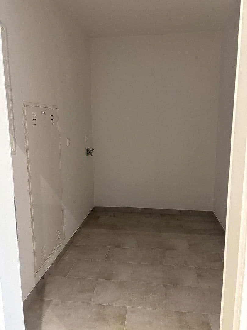 Prenájom bytu 3-izbový 101 m², Am Kahlenberg 18, Burg (Dithmarschen), Šlezvicko-Holštajnsko Prenájom bytu 3-izbový 101 m², Am Kahlenberg 18, Burg (Dithmarschen), Šlezvicko-Holštajnsko