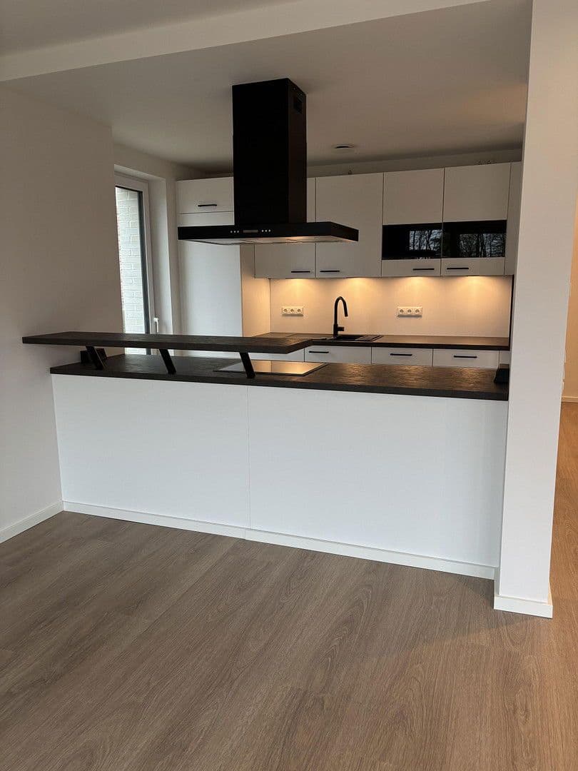 Prenájom bytu 3-izbový 101 m², Am Kahlenberg 18, Burg (Dithmarschen), Šlezvicko-Holštajnsko Prenájom bytu 3-izbový 101 m², Am Kahlenberg 18, Burg (Dithmarschen), Šlezvicko-Holštajnsko