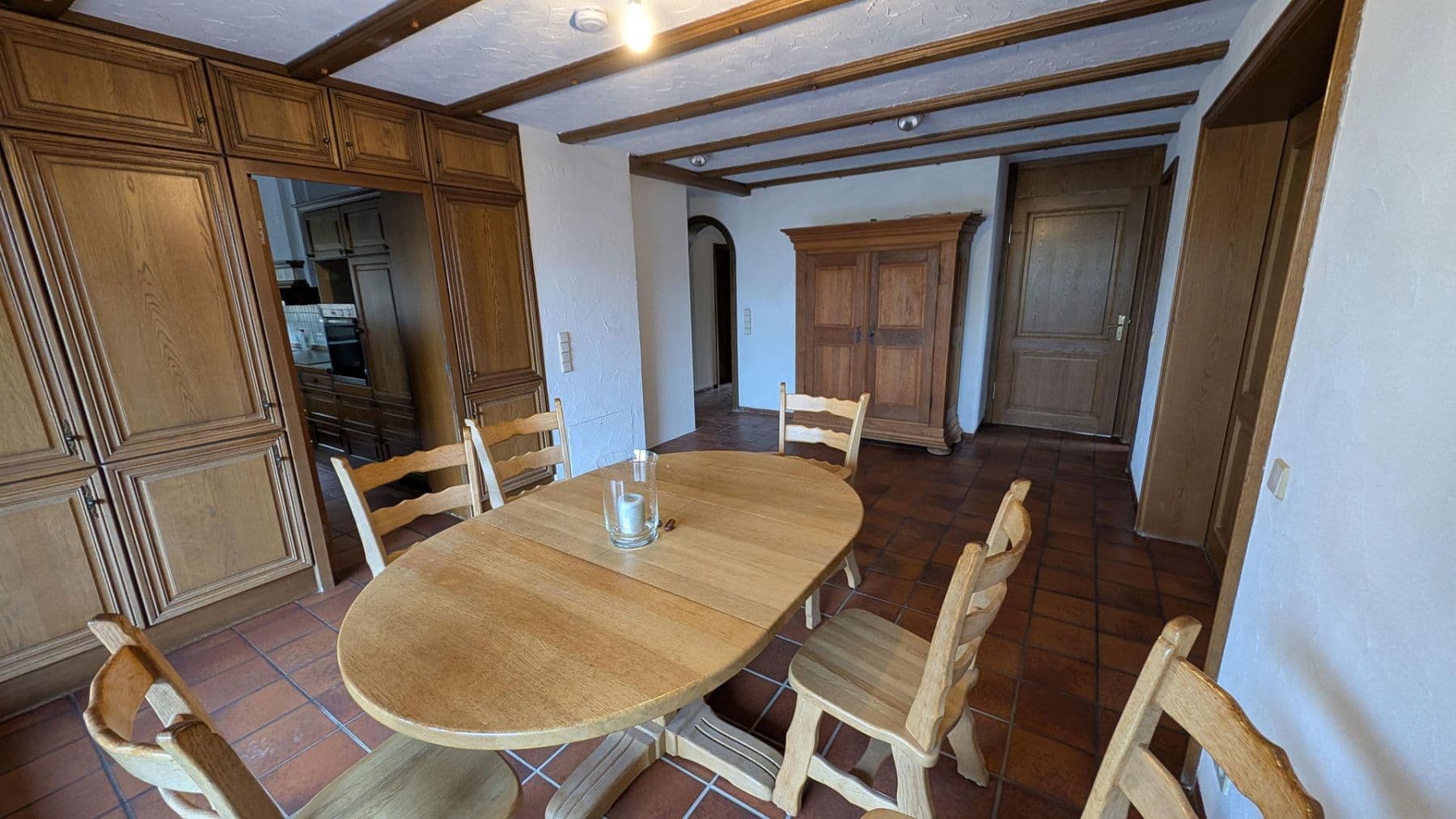 Prenájom bytu 3-izbový 120 m², Bürgermeister-Fröber-Weg 2, Kreuzwertheim, Bavorsko Prenájom bytu 3-izbový 120 m², Bürgermeister-Fröber-Weg 2, Kreuzwertheim, Bavorsko