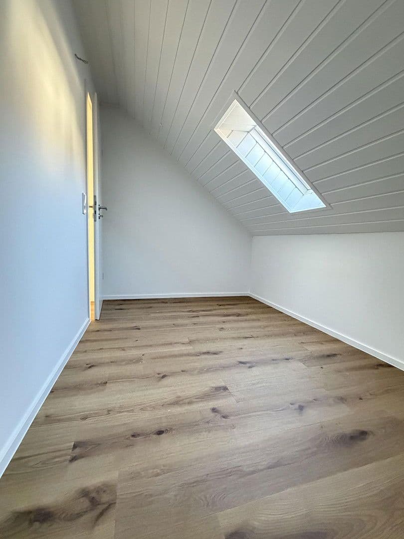 Predaj bytu 3-izbový 95 m², Bornhausweg 15, Freudenberg, Severné Porýnie - Westfálsko Predaj bytu 3-izbový 95 m², Bornhausweg 15, Freudenberg, Severné Porýnie - Westfálsko
