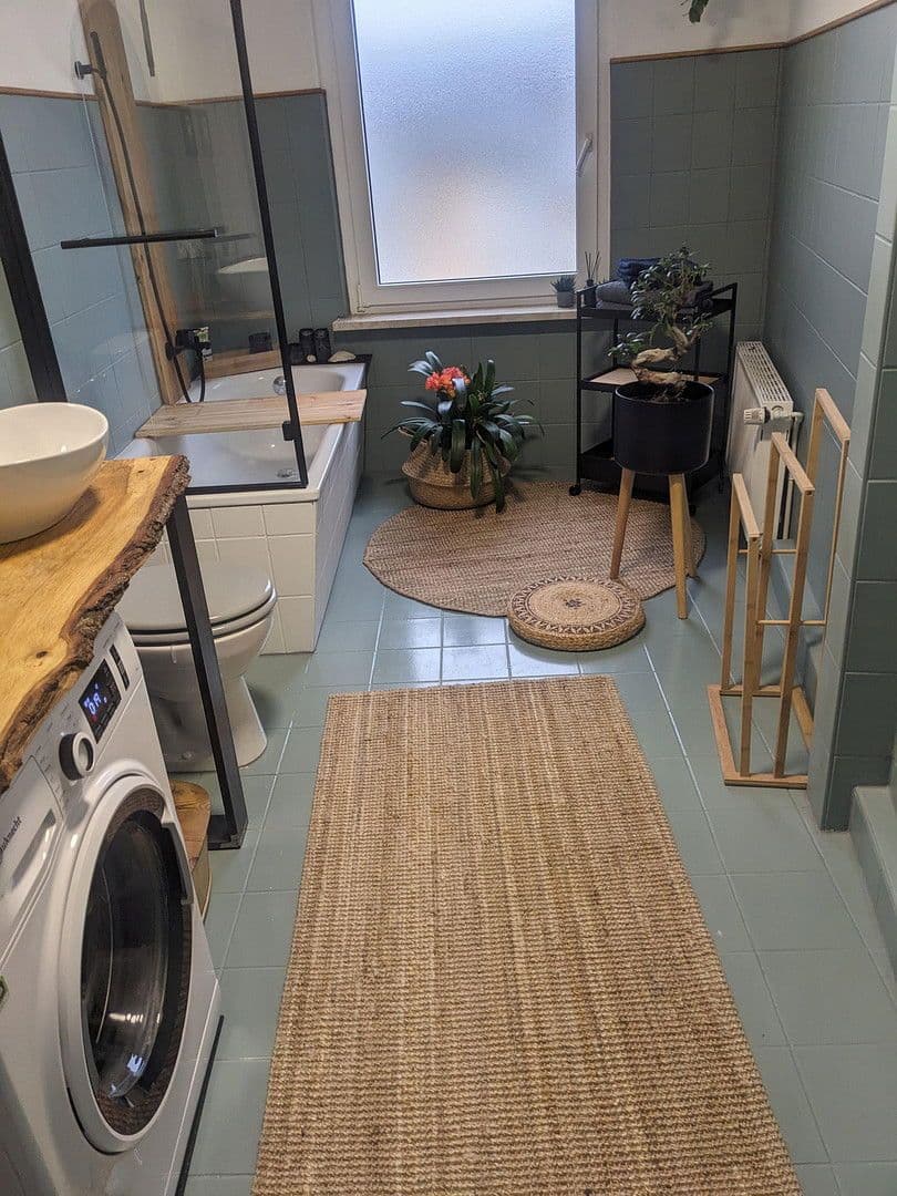 Prenájom bytu 3-izbový 103 m², Zschochernstraße 19, Gera, Durínsko Prenájom bytu 3-izbový 103 m², Zschochernstraße 19, Gera, Durínsko