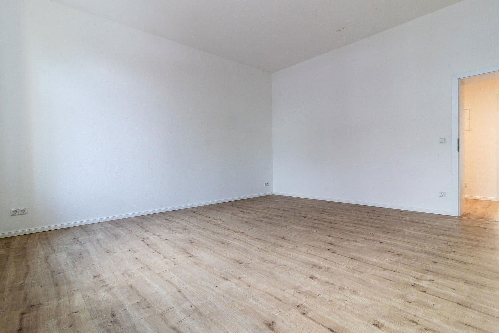 Predaj bytu 4-izbový 94 m², Chemnitz, Sasko Predaj bytu 4-izbový 94 m², Chemnitz, Sasko