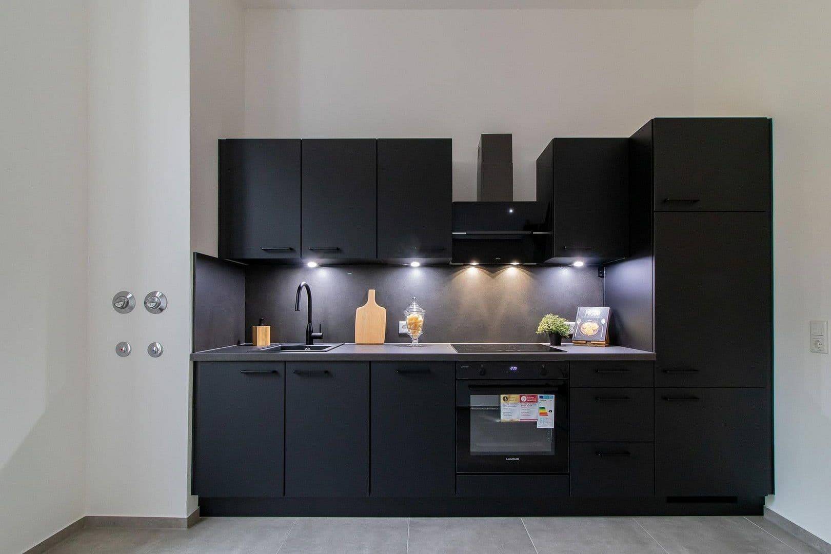 Predaj bytu 4-izbový 94 m², Chemnitz, Sasko Predaj bytu 4-izbový 94 m², Chemnitz, Sasko