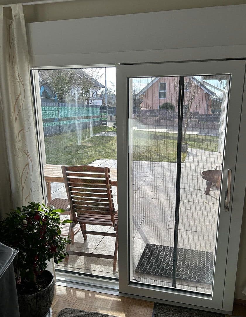 Predaj domu 165 m², pozemek 752 m², Herbolzheim, Bádensko-Wurttembersko Predaj domu 165 m², pozemek 752 m², Herbolzheim, Bádensko-Wurttembersko