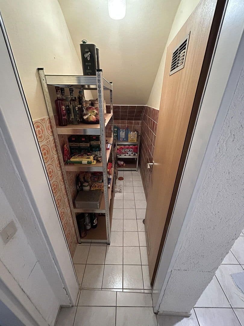 Predaj domu 165 m², pozemek 752 m², Herbolzheim, Bádensko-Wurttembersko Predaj domu 165 m², pozemek 752 m², Herbolzheim, Bádensko-Wurttembersko