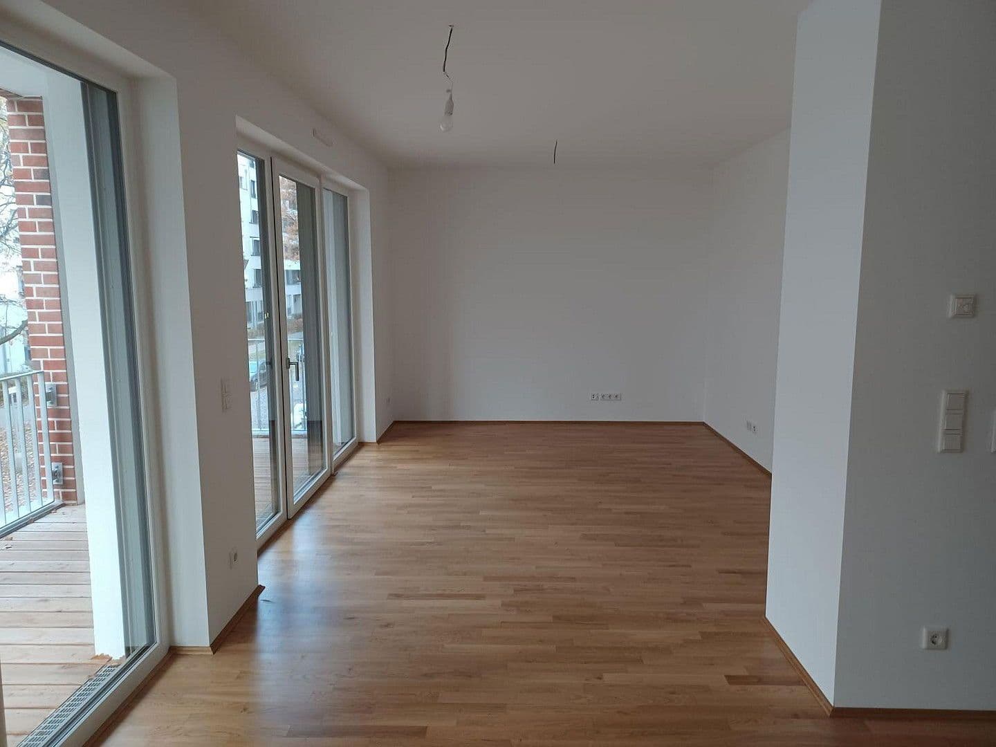 Prenájom bytu 2-izbový 60 m², Hönower Straße 5, Berlin, Berlín Prenájom bytu 2-izbový 60 m², Hönower Straße 5, Berlin, Berlín