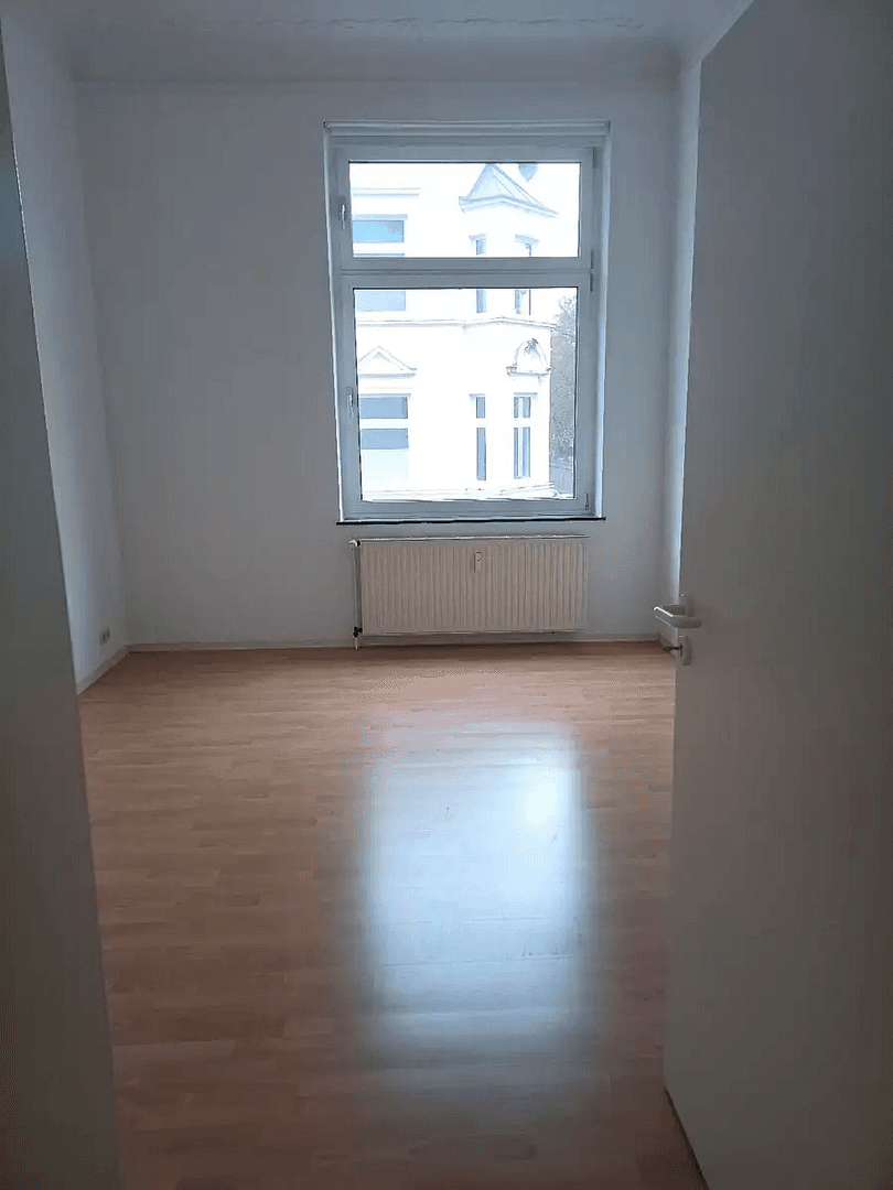 Prenájom bytu 3-izbový 79 m², Hagelkreuzstr., Mönchengladbach, Severné Porýnie - Westfálsko Prenájom bytu 3-izbový 79 m², Hagelkreuzstr., Mönchengladbach, Severné Porýnie - Westfálsko